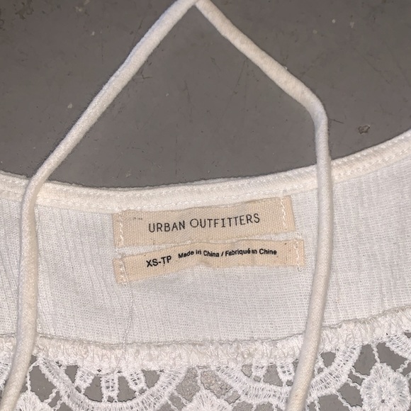 White linen romper - Urban Outfitters - Picture 10 of 12